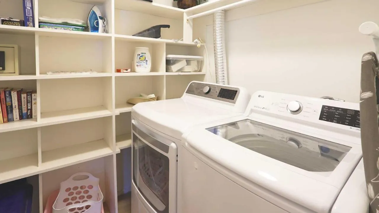 Hotel apartamentowy Maui Westside Presents: Whaler 420 - Best Location In Kaanapali Beach Lahaina