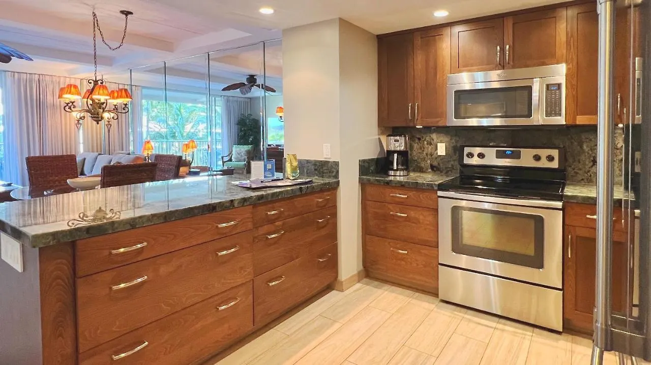 Maui Westside Presents: Whaler 420 - Best Location In Kaanapali Beach Lahaina 0*,