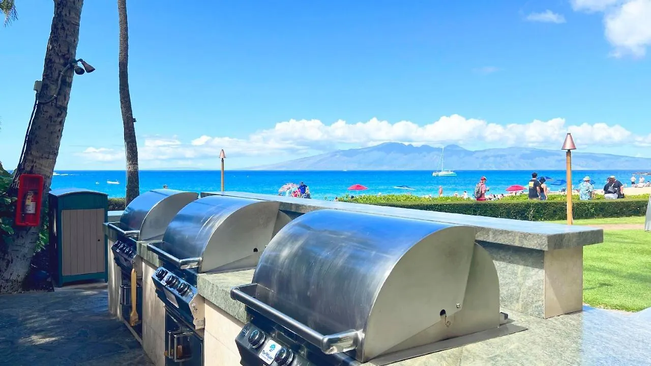 Maui Westside Presents: Whaler 420 - Best Location In Kaanapali Beach 라하이나